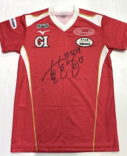 ★NEW★5129山口　真喜子選手提供サイン入りTシャツ